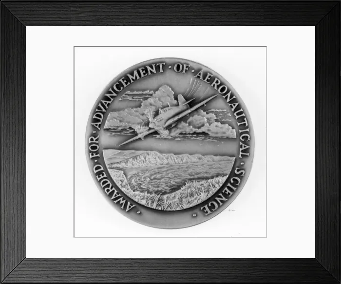 Framed Print : British Bronze Medal for Aeronautics Framed Print : British Bronze Medal for Aeronautics