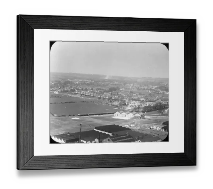 Framed Print : The de Havilland Stag Lane factory in 1930 Framed Print : The de Havilland Stag Lane factory in 1930