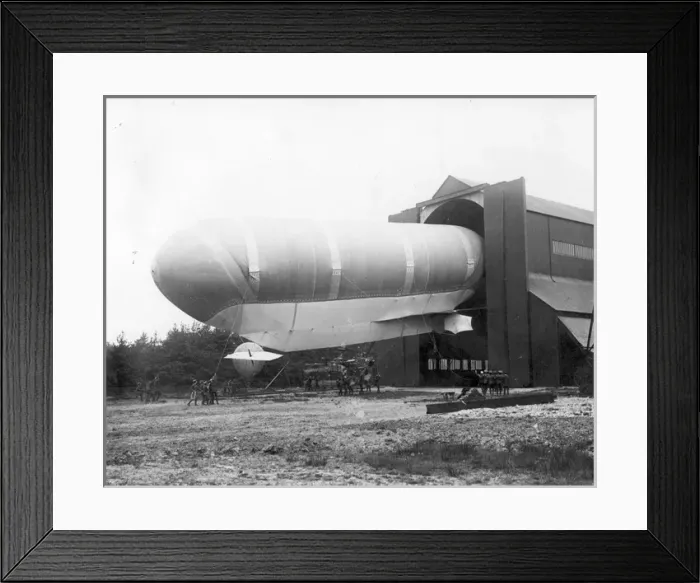 Framed Print : Nulli Secundus II at Kingsnorth 24 November 1916 Framed Print : Nulli Secundus II at Kingsnorth 24 November 1916