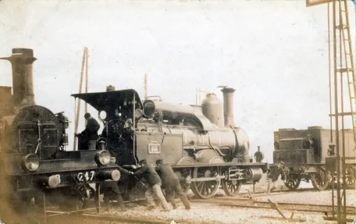 Framed Print : 0-6-0 Steam Engine FLR 290 on Turntable Framed Print : 0-6-0 Steam Engine FLR 290 on Turntable