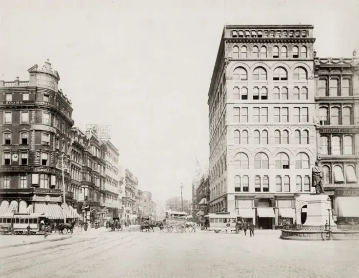 Framed Print : 14th St, Manhattan New York, west from Union Square Framed Print : 14th St, Manhattan New York, west from Union Square