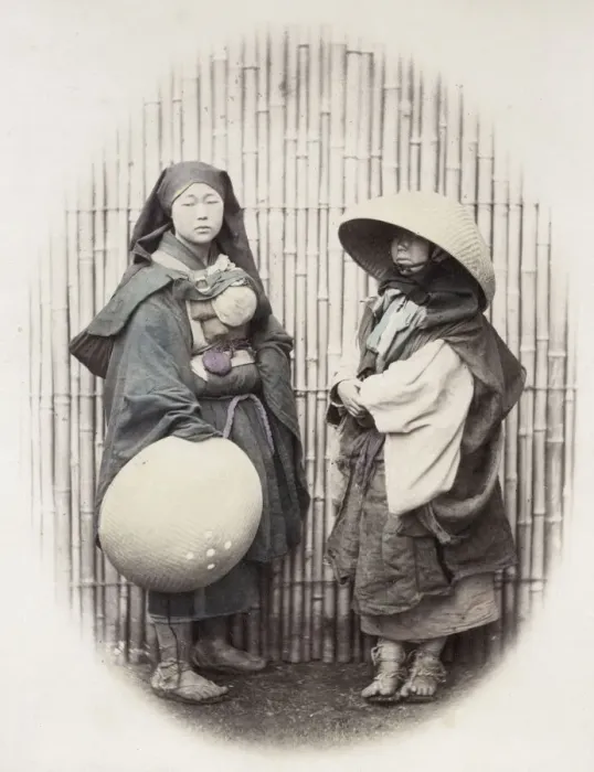 Framed Print : 1860s Japan - portrait of mendicant nuns beggars Felice or Felix Beato Framed Print : 1860s Japan - portrait of mendicant nuns beggars Felice or Felix Beato