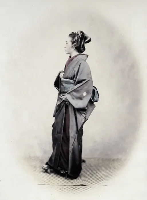 Framed Print : 1860s Japan - portrait of a young woman Felice or Felix Beato (1832 - 29 January 1909) Framed Print : 1860s Japan - portrait of a young woman Felice or Felix Beato (1832 - 29 January 1909)