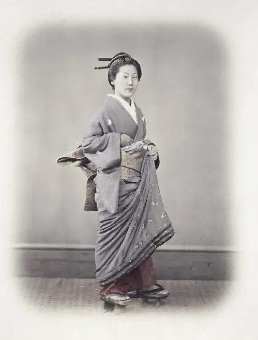Framed Print : 1860s Japan - portrait of a young woman Felice or Felix Beato (1832 - 29 January 1909) Framed Print : 1860s Japan - portrait of a young woman Felice or Felix Beato (1832 - 29 January 1909)