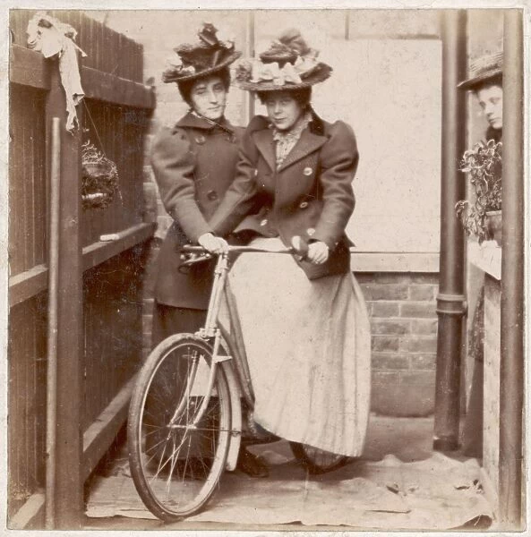 1890S Lady Cyclist