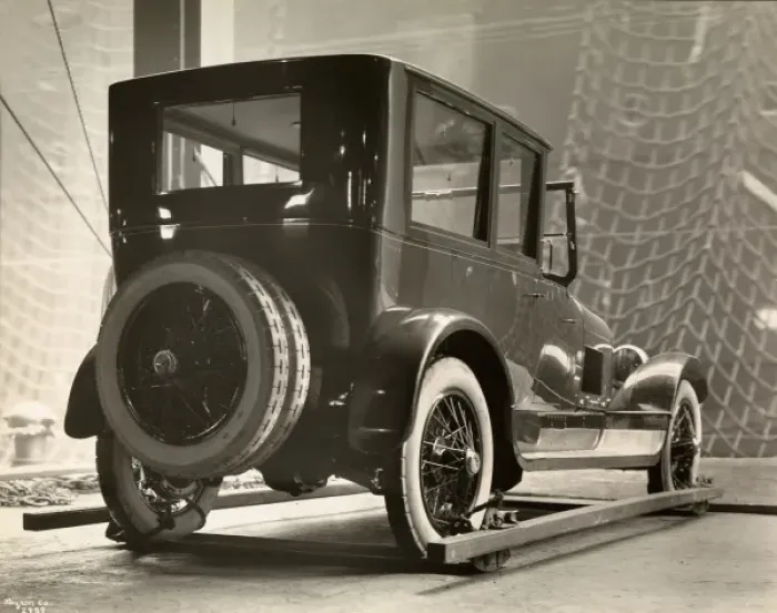 Framed Print : 1920s car. French Line, Putting Auto aboard S.S Framed Print : 1920s car. French Line, Putting Auto aboard S.S