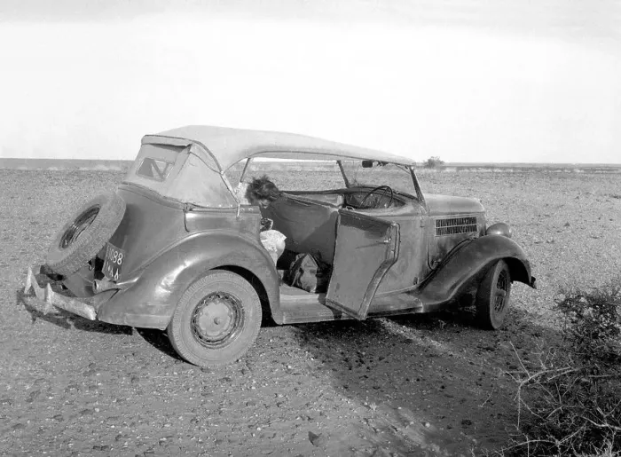 Framed Print : 1935 Ford Model 48 Phaeton 4-door cabriolet, regn 1088 Framed Print : 1935 Ford Model 48 Phaeton 4-door cabriolet, regn 1088