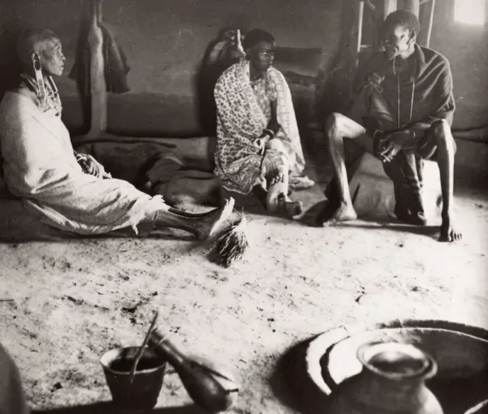 Framed Print : 1940s East Africa - inside a hut, Kenya Framed Print : 1940s East Africa - inside a hut, Kenya