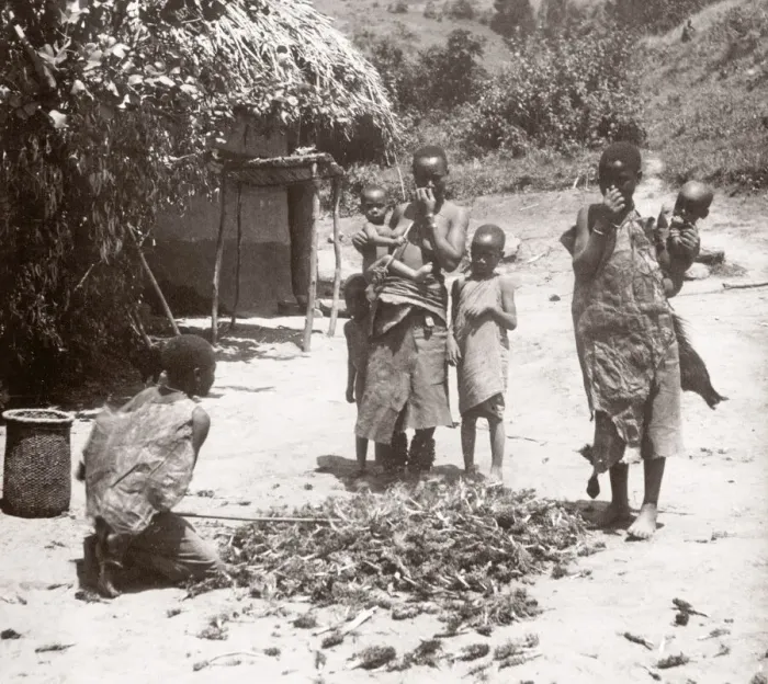 Framed Print : 1940s East Africa - Uganda - Chigga tribal group Framed Print : 1940s East Africa - Uganda - Chigga tribal group