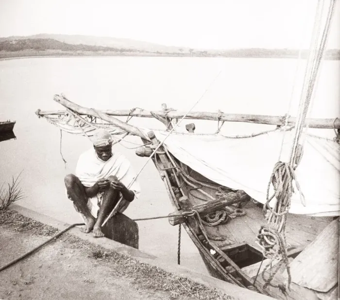 Framed Print : 1940s East Africa Uganda fishing, fishermen Lake Victoria Framed Print : 1940s East Africa Uganda fishing, fishermen Lake Victoria