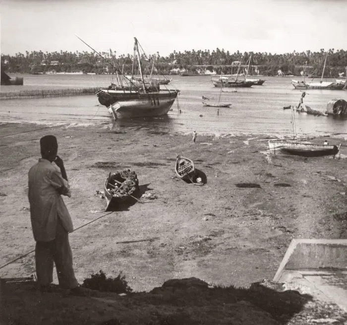 Framed Print : 1940s East Africa - view along sea at Mombasa Kenya Framed Print : 1940s East Africa - view along sea at Mombasa Kenya