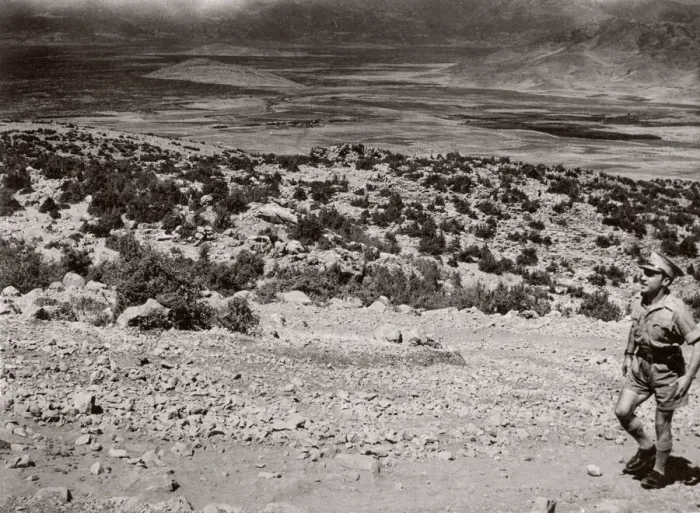 Framed Print : 1943 Syria - view from Benndirek, Kurd area Turkish border Framed Print : 1943 Syria - view from Benndirek, Kurd area Turkish border