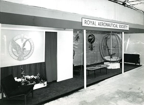 In 1966, for the first time, the Royal Aeronautical Soci?