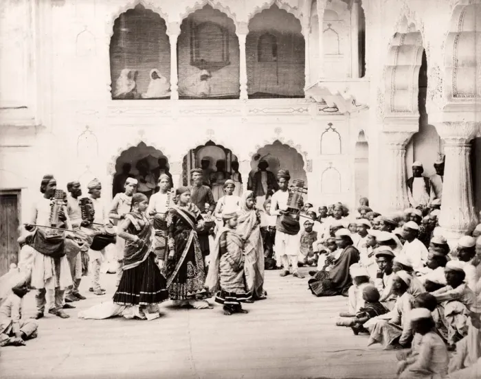 Framed Print : 19th century vintage photograph India - Nautch Girls dancing, 1860s Samuel Bourne Framed Print : 19th century vintage photograph India - Nautch Girls dancing, 1860s Samuel Bourne