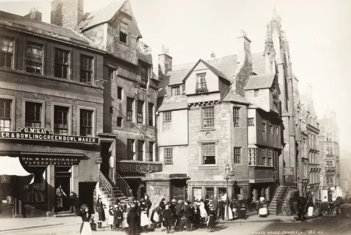 Framed Print : 19th century vintage photograph: John Knox house Edinburgh, Scotland, c. 1890 Framed Print : 19th century vintage photograph: John Knox house Edinburgh, Scotland, c. 1890