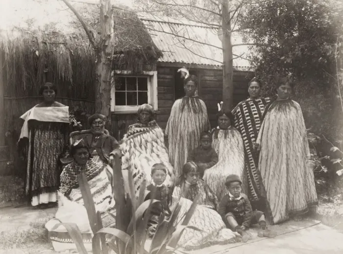 Framed Print : 19th century vintage photograph: Maori group, New Zealand, c. 1890 Framed Print : 19th century vintage photograph: Maori group, New Zealand, c. 1890