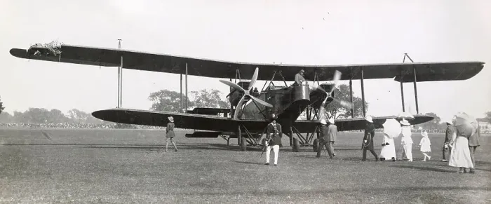 Framed Print : 1ST PLANE IN CALCUTTA Framed Print : 1ST PLANE IN CALCUTTA