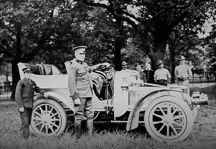 Framed Print : 22 HP Daimler veteran car, early 1900s Framed Print : 22 HP Daimler veteran car, early 1900s
