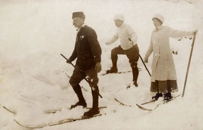 Framed Print : 3 SKIERS C1900 Framed Print : 3 SKIERS C1900