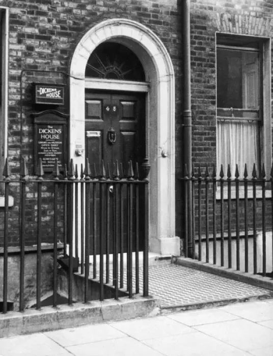 Framed Print : 48, Doughty Street Framed Print : 48, Doughty Street