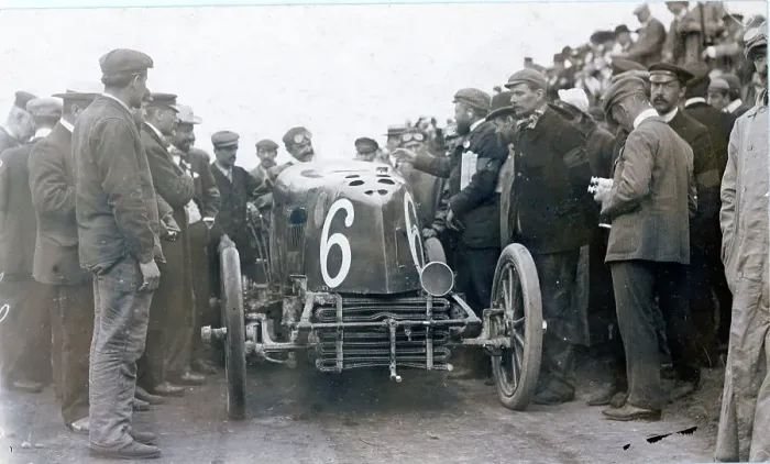Framed Print : 4th Gordon Bennett Trophy, showing Gabriel starting 6 Framed Print : 4th Gordon Bennett Trophy, showing Gabriel starting 6