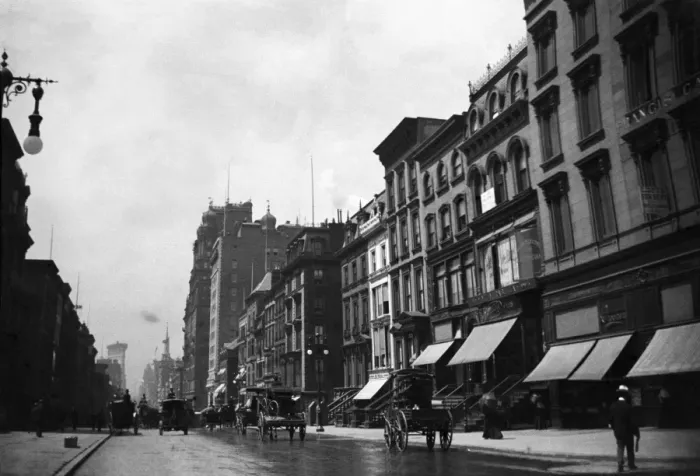 Framed Print : 5th Avenue, New York Framed Print : 5th Avenue, New York