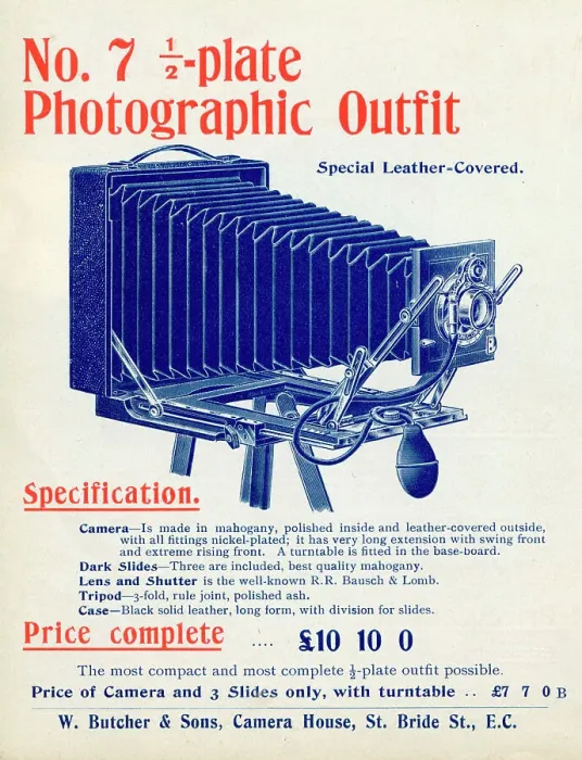 Framed Print : No 7 Half Plate Photographic Camera Outfit Framed Print : No 7 Half Plate Photographic Camera Outfit