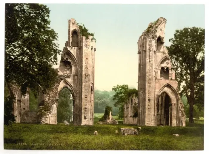 Framed Print : Abbey, Glastonbury, England Framed Print : Abbey, Glastonbury, England