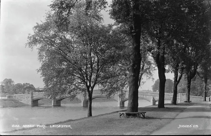 Framed Print : Abbey Park, Leicester Framed Print : Abbey Park, Leicester