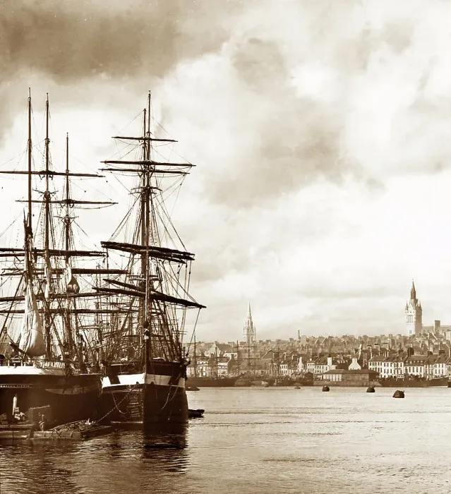 Framed Print : Aberdeen Harbour, Victorian period Framed Print : Aberdeen Harbour, Victorian period