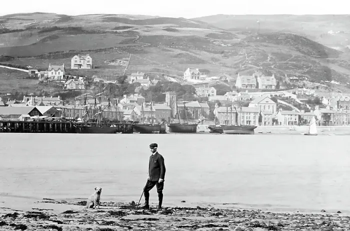 Framed Print : Aberdovey, Wales, early 1900s Framed Print : Aberdovey, Wales, early 1900s