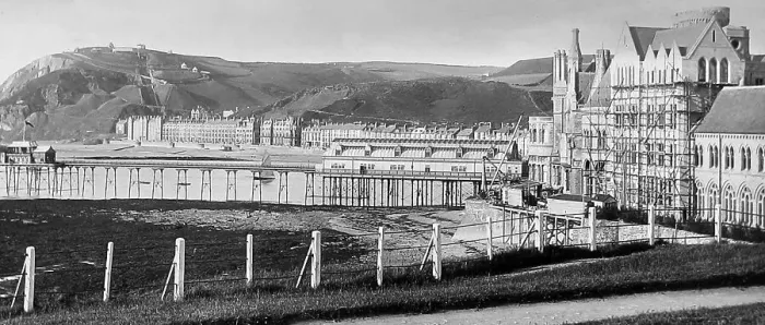 Framed Print : Aberystwyth Pier Framed Print : Aberystwyth Pier