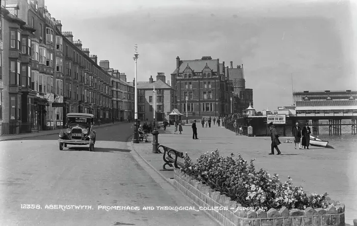 Framed Print : Aberystwyth Promenade and Theological College Framed Print : Aberystwyth Promenade and Theological College
