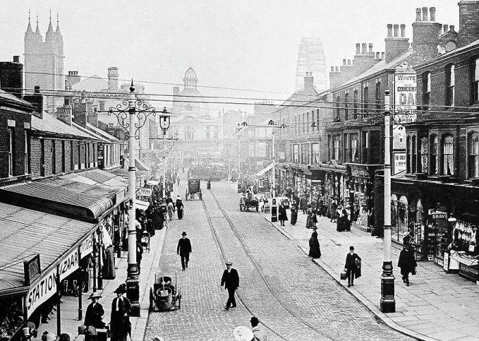Framed Print : Abingdon Street, Blackpool early 1900's Framed Print : Abingdon Street, Blackpool early 1900's