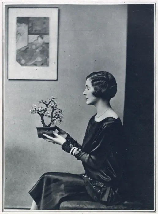 Framed Print : The actress June by Madame Yevonde Framed Print : The actress June by Madame Yevonde