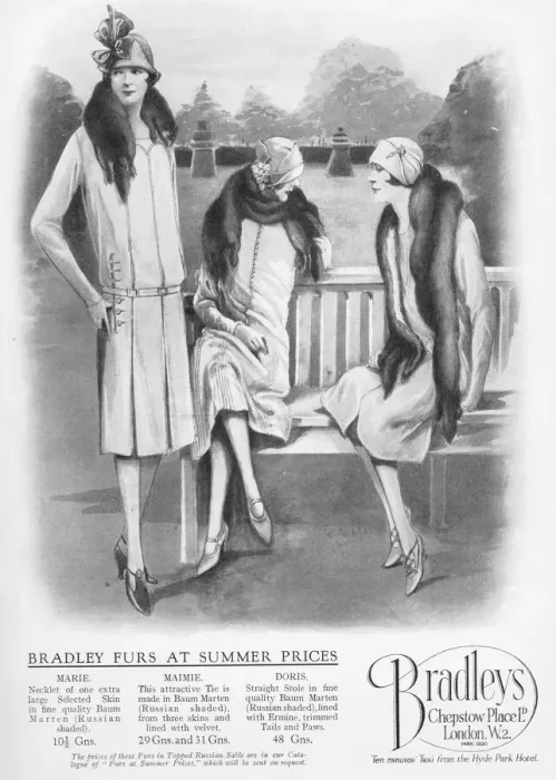 Framed Print : Advert for Bradleys fur coats, London, 1926 Framed Print : Advert for Bradleys fur coats, London, 1926