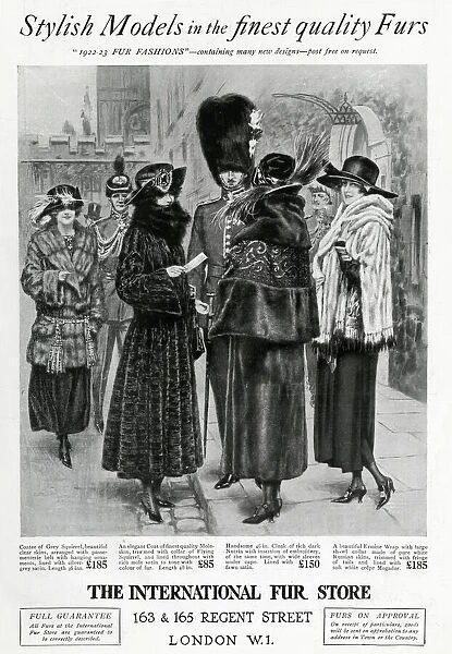 Advert for International Fur Store 1922