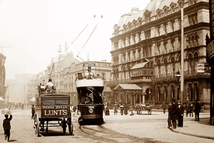 Framed Print : Adelphi Hotel, Lime Street, Liverpool Framed Print : Adelphi Hotel, Lime Street, Liverpool