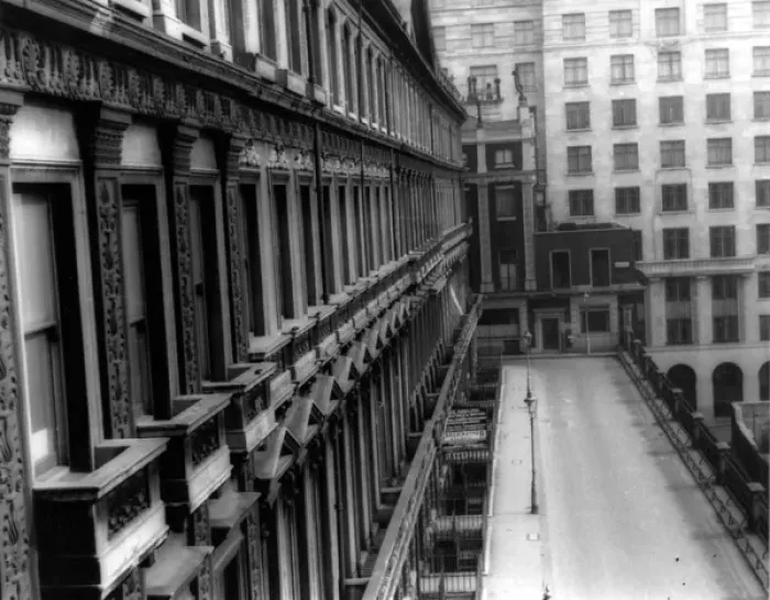 Framed Print : Adelphi Terrace in London Framed Print : Adelphi Terrace in London