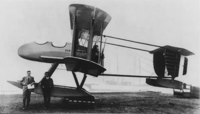 Framed Print : Admiralty AD Navyplane, beached, (side view) Framed Print : Admiralty AD Navyplane, beached, (side view)