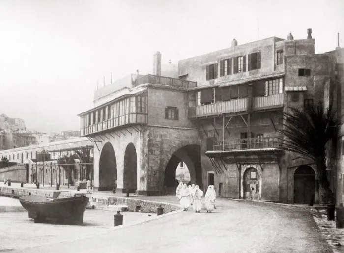 Framed Print : The Admiralty area, Algiers, Algeria, c. 1890 Framed Print : The Admiralty area, Algiers, Algeria, c. 1890
