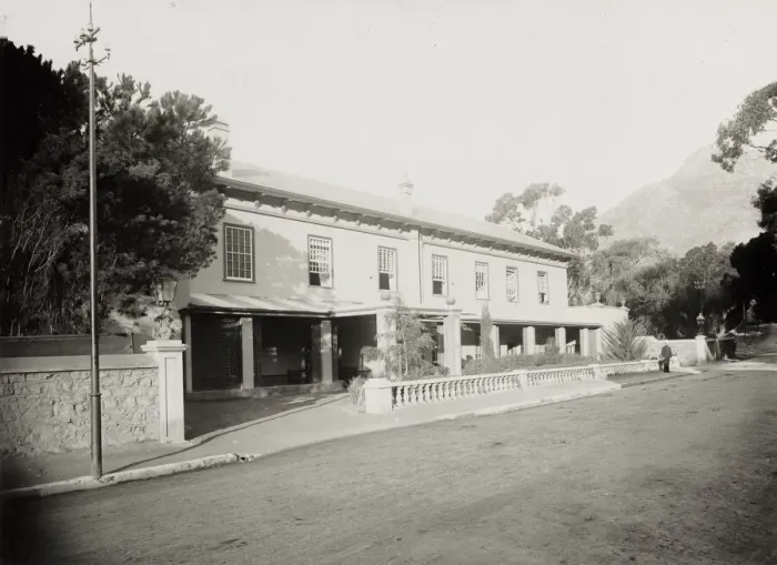 Framed Print : Admiralty House, Simonstown, South Africa Framed Print : Admiralty House, Simonstown, South Africa
