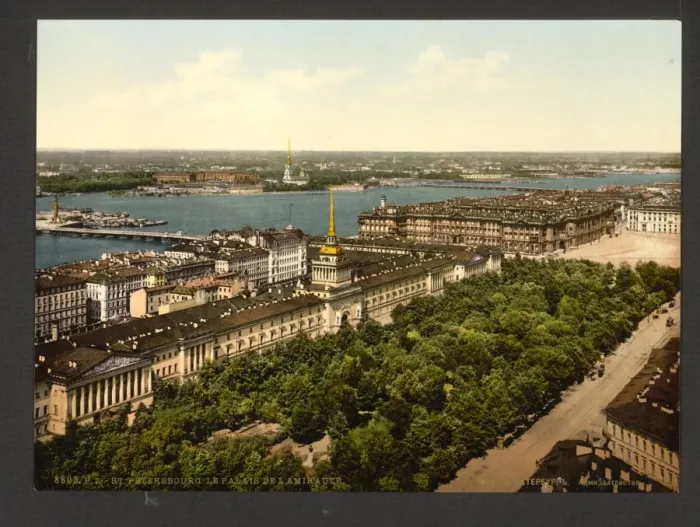 Framed Print : The Admiralty Palace, St. Petersburg, Russia Framed Print : The Admiralty Palace, St. Petersburg, Russia