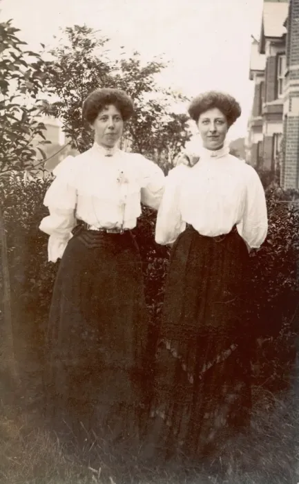 Framed Print : Adult Sisters / Twins 1900 Framed Print : Adult Sisters / Twins 1900