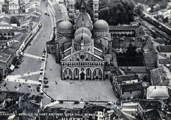Framed Print : Aerial View - Basilica di Sant Antonio - Padua, Italy Framed Print : Aerial View - Basilica di Sant Antonio - Padua, Italy