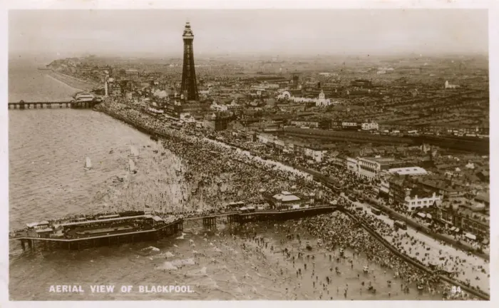 Framed Print : Aerial View of Blackpool including famous beach and Tower Framed Print : Aerial View of Blackpool including famous beach and Tower