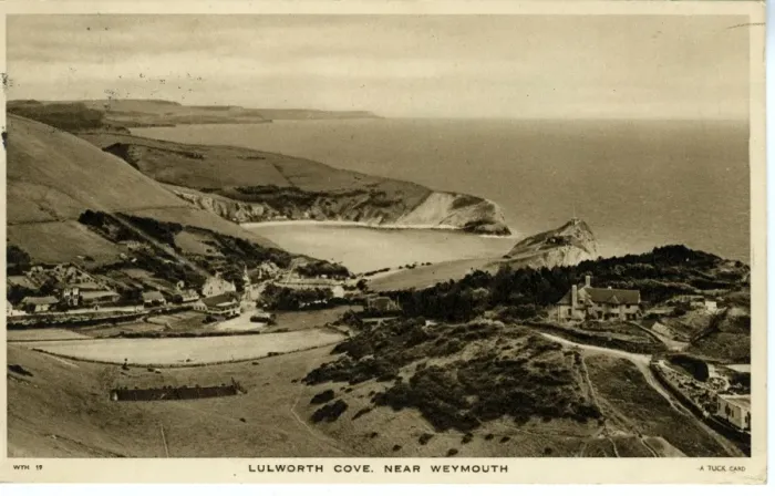 Framed Print : Aerial View, Lulworth Cove, Dorset Framed Print : Aerial View, Lulworth Cove, Dorset