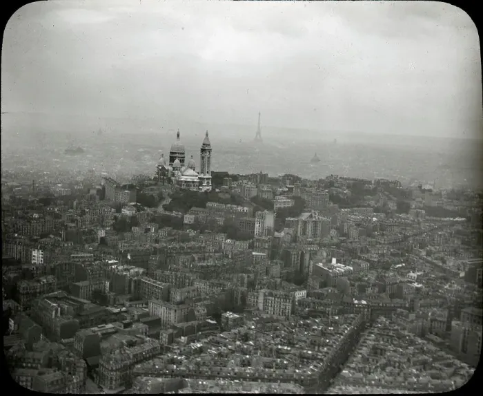 Framed Print : Aerial view of Paris Framed Print : Aerial view of Paris