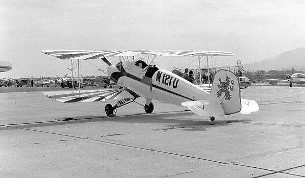 Aero C-104 N121U