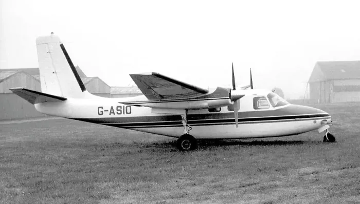 Framed Print : Aero Commander 500A G-ASIO Framed Print : Aero Commander 500A G-ASIO